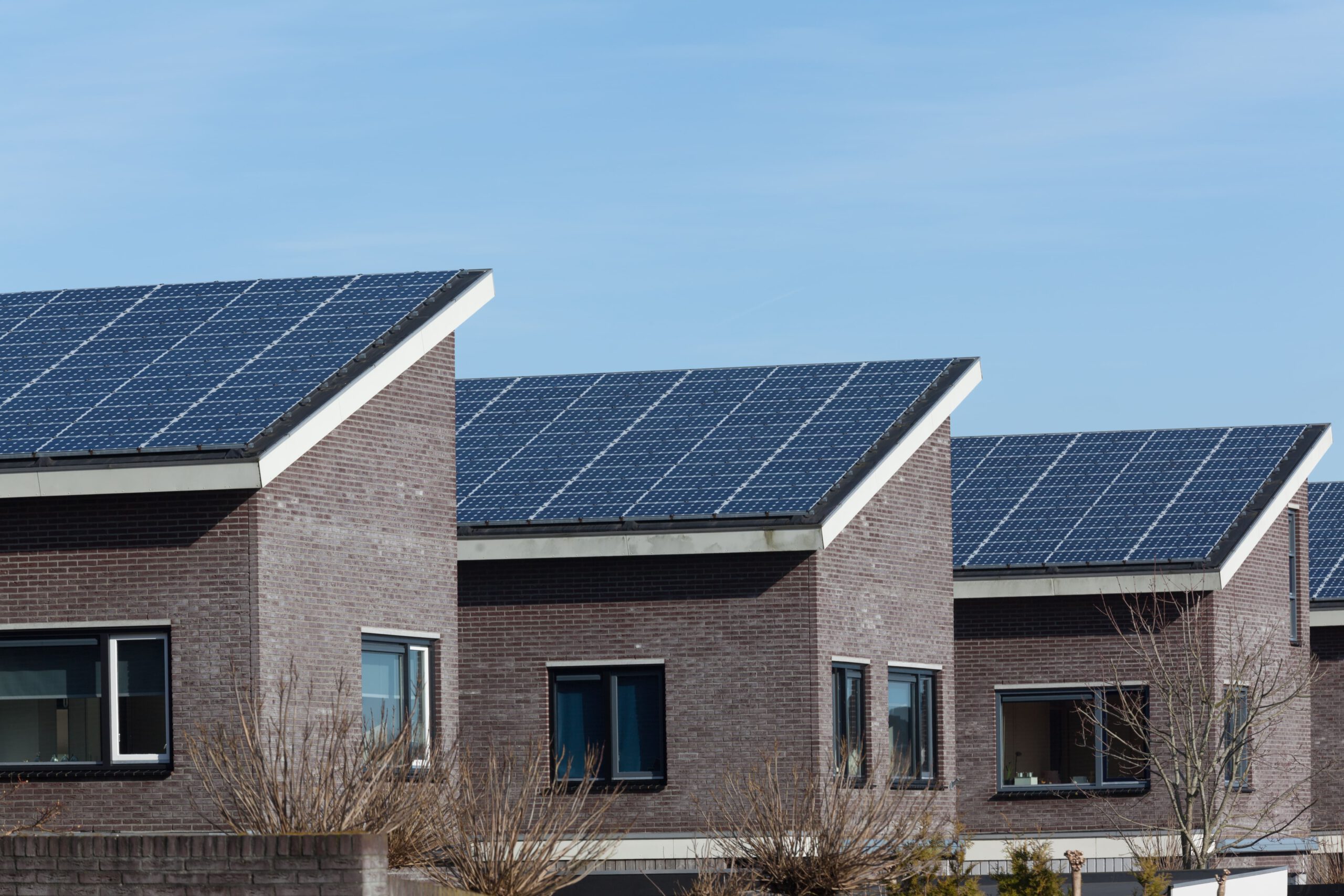 La potencia solar fotovoltaica creció un 25% en 2022 respecto al año anterior