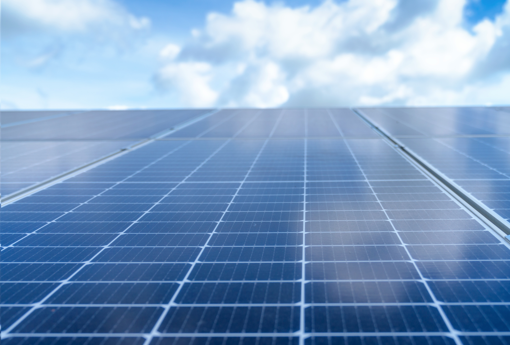 Apoyada por EIT InnoEnergy, Holosolis lanza la mayor gigafactoría solar fotovoltaica de Europa